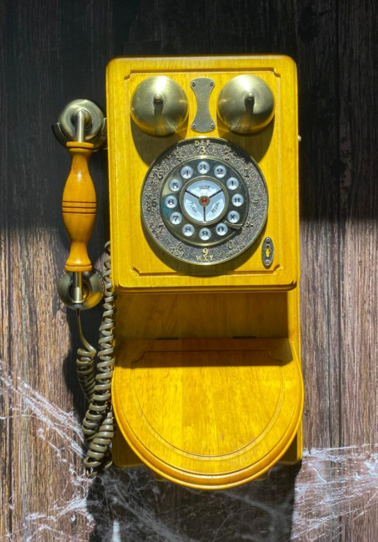 Have you seen vintage items like this old telephone in CCK Town? (Photo credit: G Kuek)