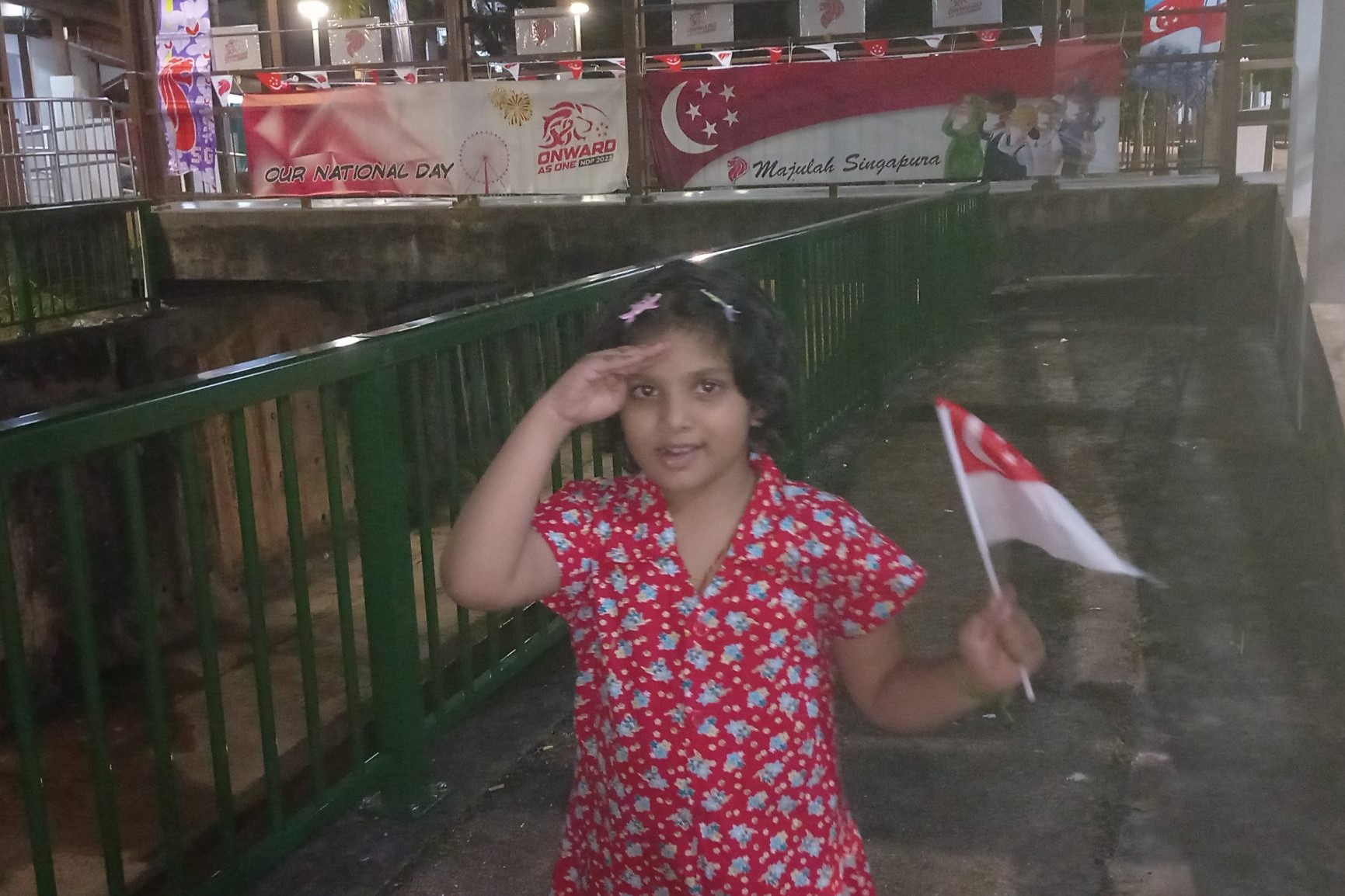 Little Arunkumar Tulasi saluting the nation. Photo by Dhivya Chockalingam (Hong Kah North)
