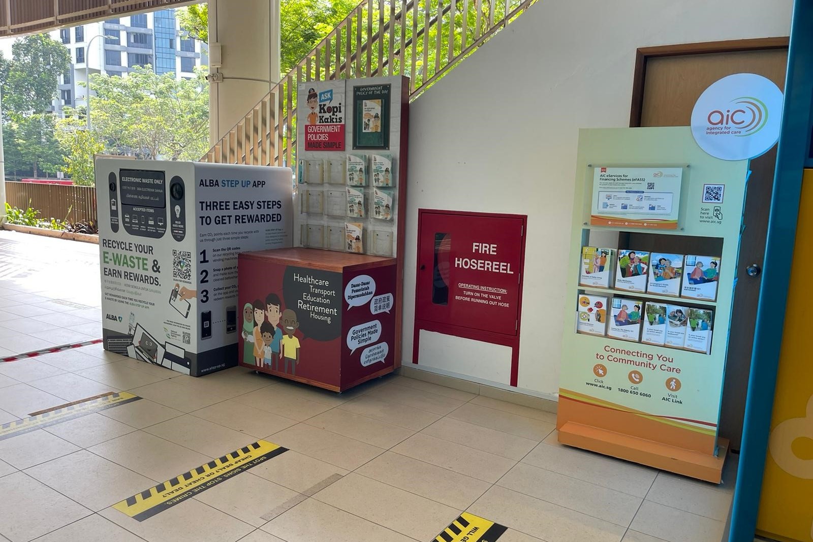 Hillview CC (level 1 near staircase)