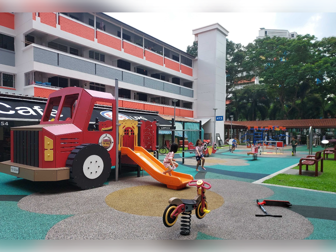 Hong Kah North: Be a heroic firefighter racing to the rescue with this red fire engine at Block 413/415 Bukit Batok West Avenue 4